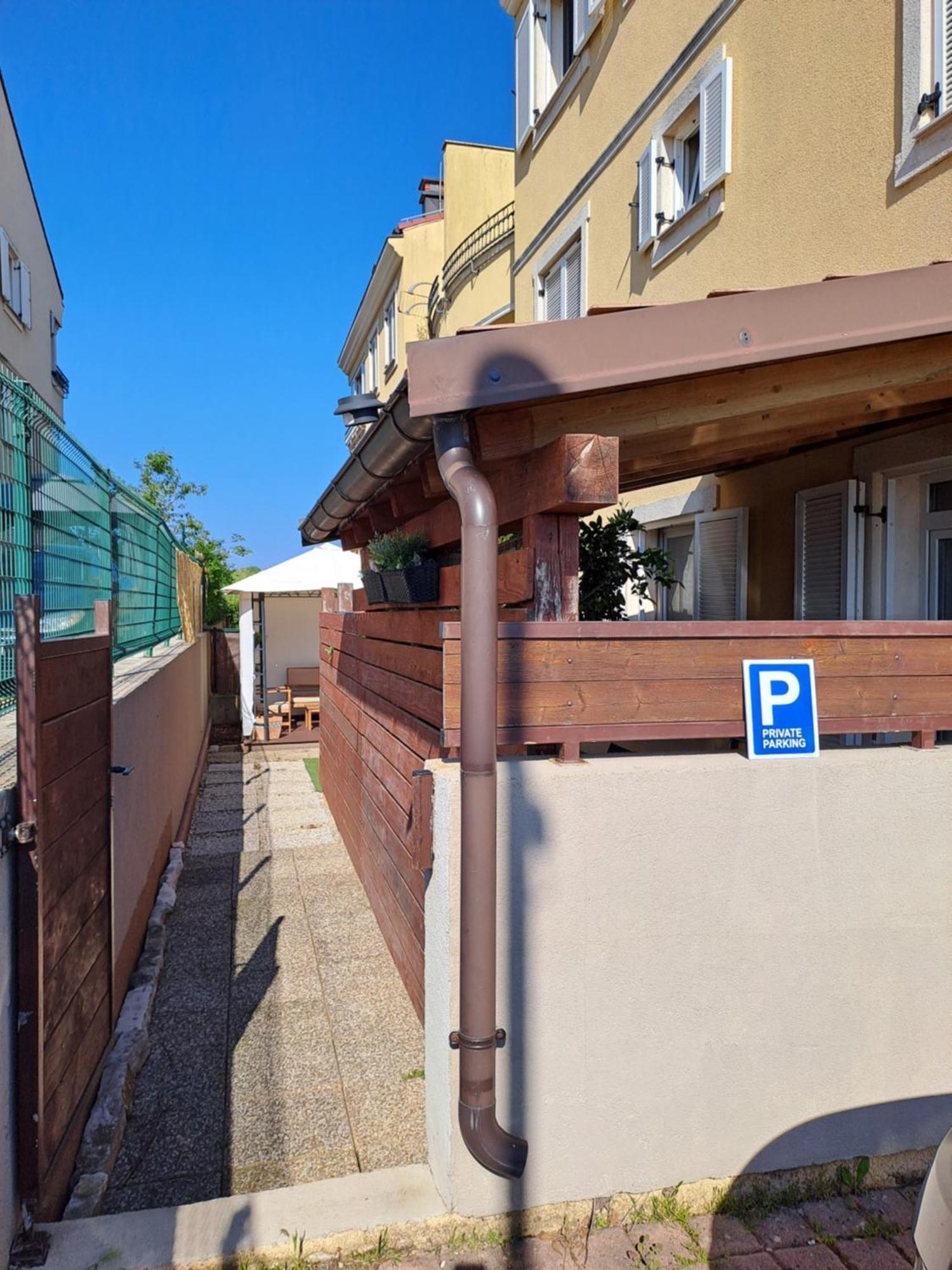 PUY Apartment Nina מראה חיצוני תמונה