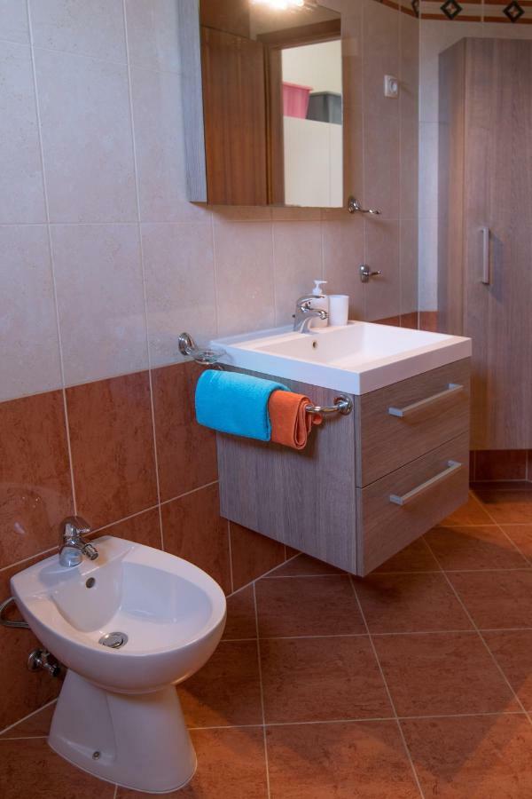 PUY Apartment Nina מראה חיצוני תמונה